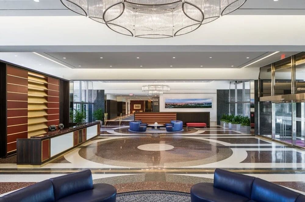 Exclusive Condo at Crystal City