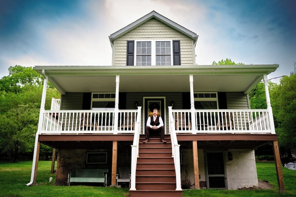 The Village at Houser's Crossing