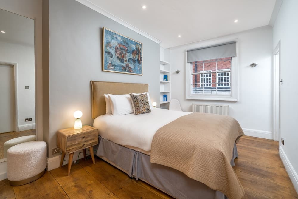 JOIVY Charming House in Kensington