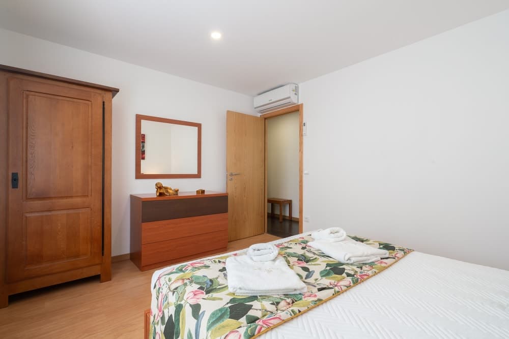 Casa da Petisqueira 88, Paredes - O Porto