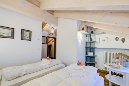 Chalet Charmant