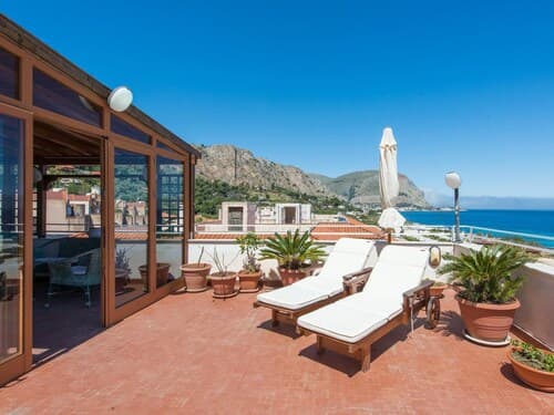 Casa con Terrazza all Addaura by Wonderful Italy