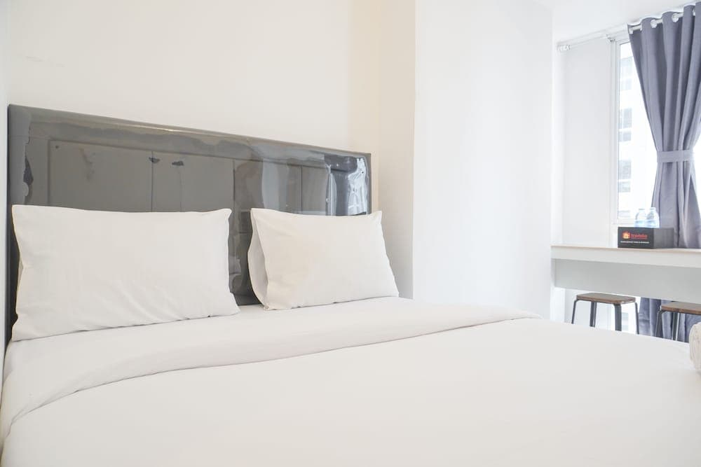 Fully Furnished Studio At Tokyo Riverside Pik 2 Apartment