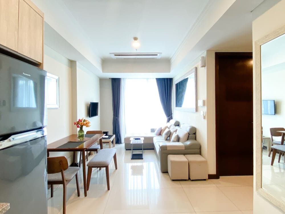 Fancy And Comfortable 2Br Apartment Casa Grande Residence