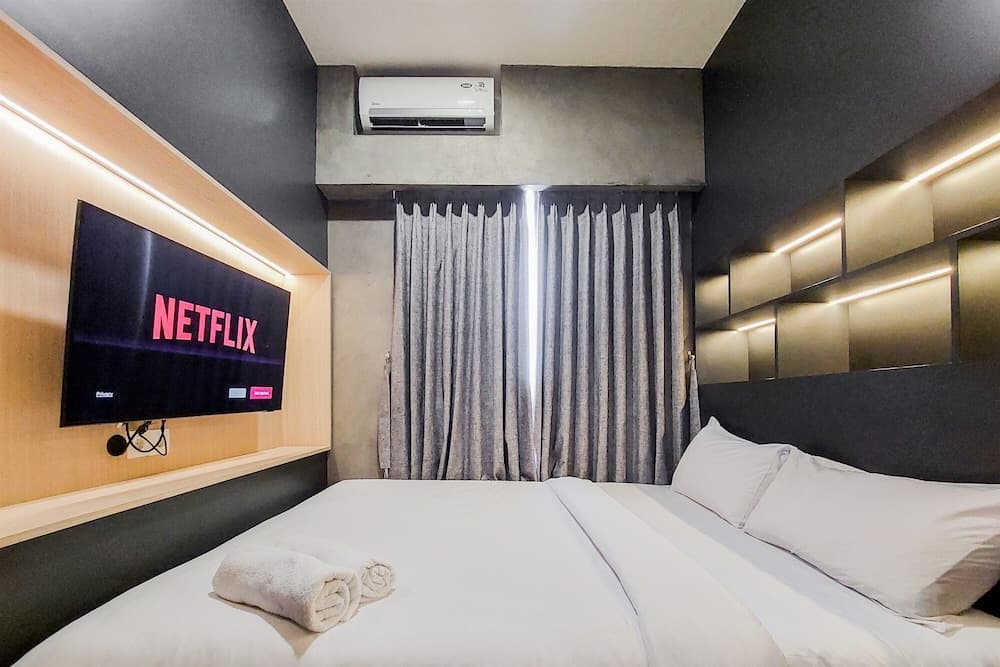 Well Furnished And Cozy 2Br Sky House Bsd Apartment