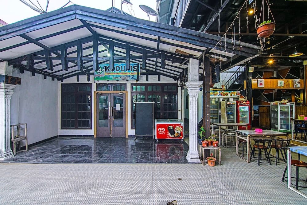 OYO 91730 De' Mande Homestay Syariah