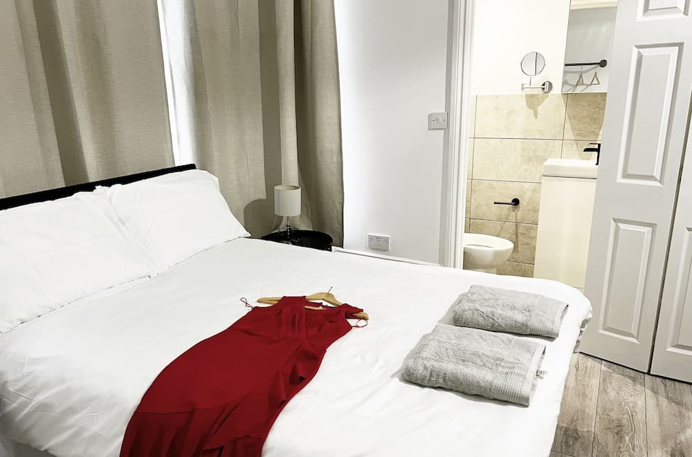 Erin Court Mansion -Suite 11