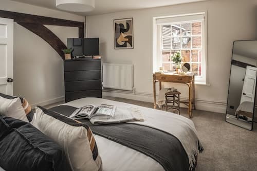 Lovely 3-bed House in West Malling, Kent