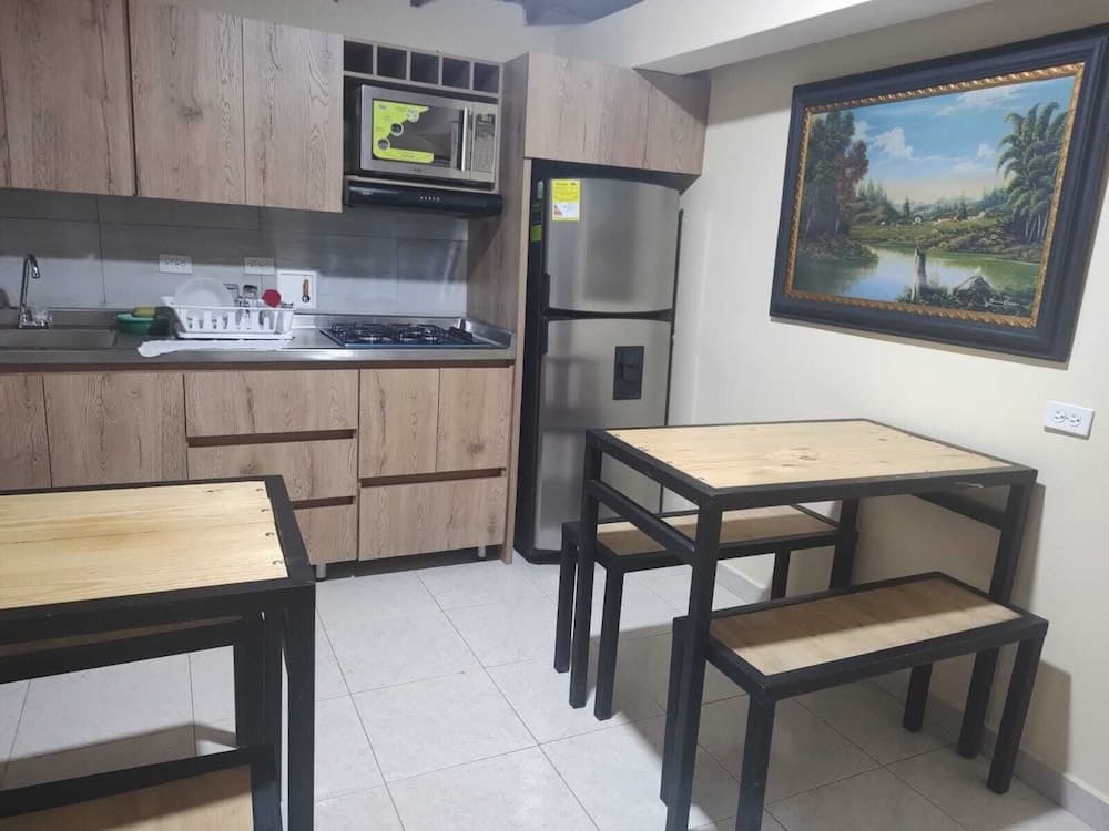 HOGAR DEL VIAJERO MEDELLIN