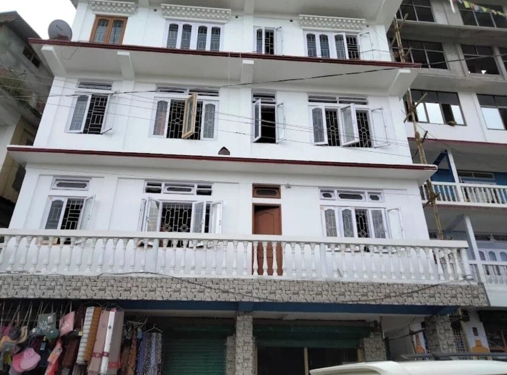 Hotel Tawang Regency