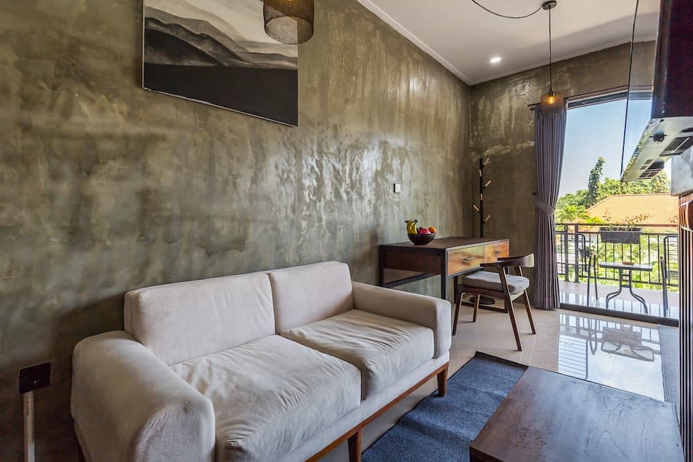 Modern Industrial Apartment-Umalas