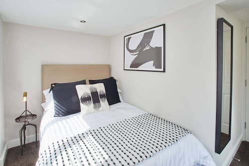 Host Stay West Cliff View