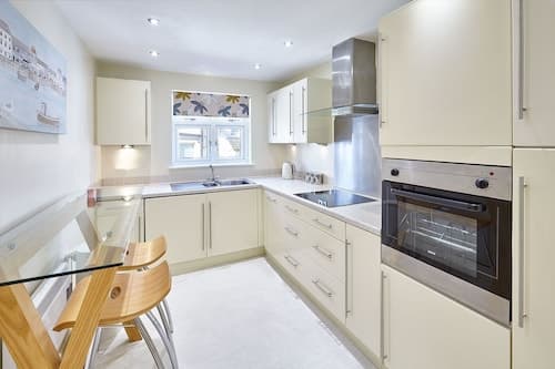 Host Stay Abbey Horizon