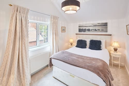 Host Stay Rose Cottage