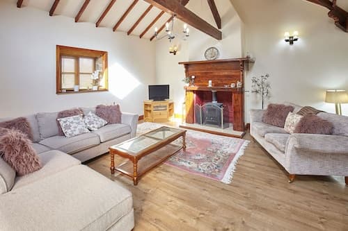 Host Stay The Arches Cottage