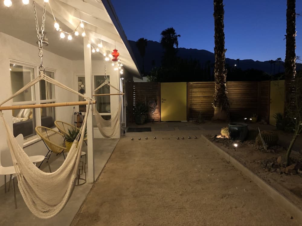 Konaklama yerinin ön cephesi