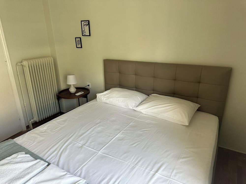 Brand New 2 Bd Apt in Pagrati w Balcony