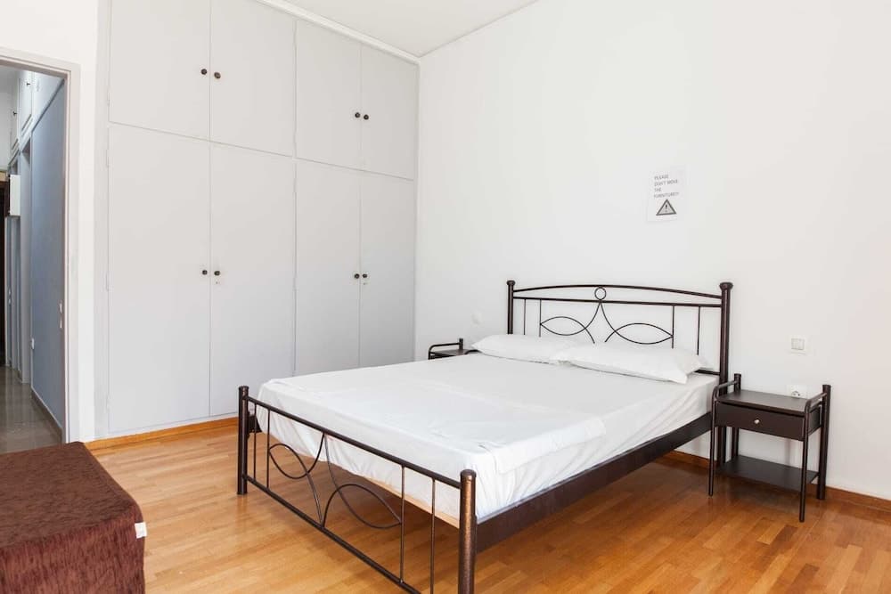 Brand new 1 Bd Apt in Kolonaki