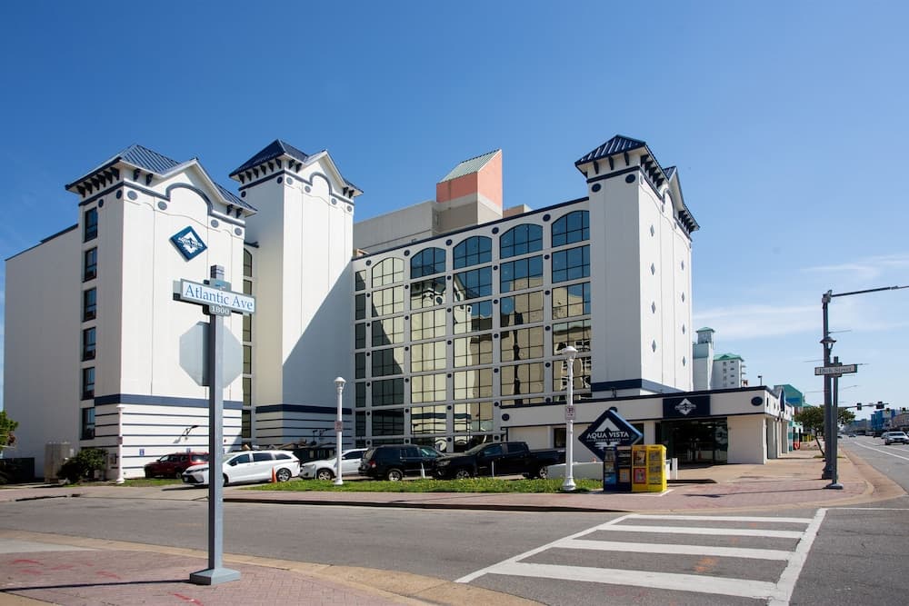 Aqua Vista Resort Hotel