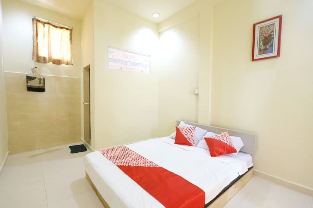 OYO 92989 Backpaker Seraya