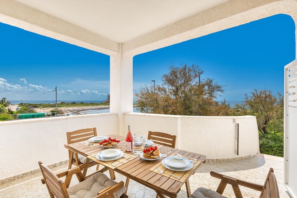 3415 Alba Apartment by Barbarhouse