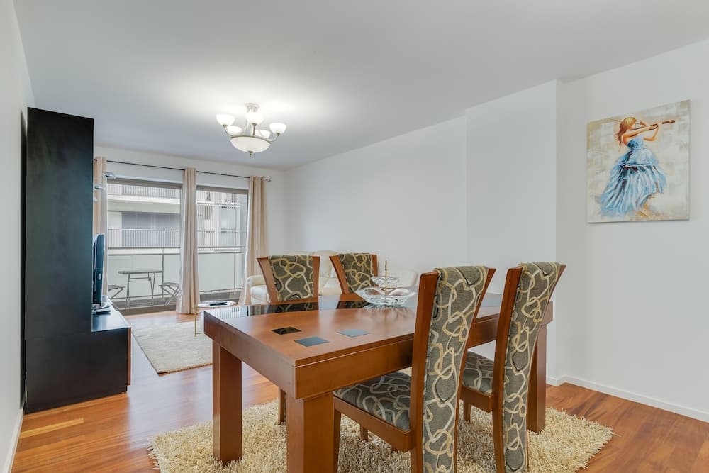 Ramos apartment by HRM