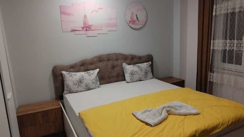 Midtown Hotel Apartments 404