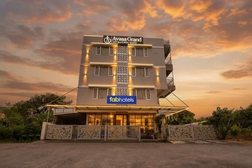 FabHotel Avasa Grand - Nr. Big Daddy Casino