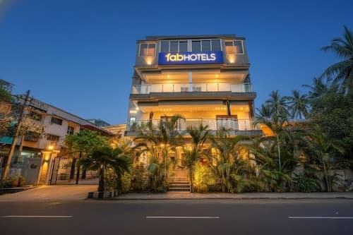 FabHotel The Sky - Nr. Calangute Beach