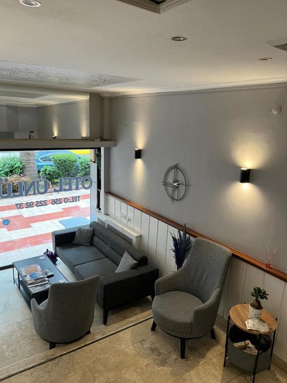 Otel Ünlü