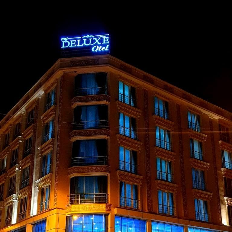 My Deluxe Hotel