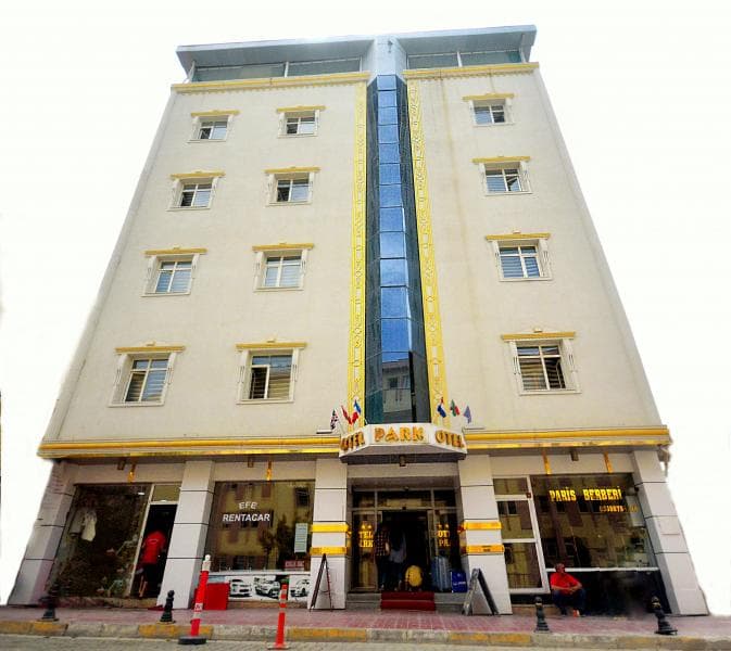 Dimet Park Hotel