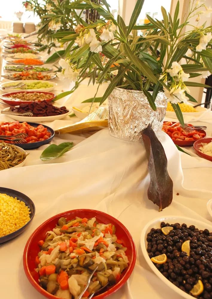 Yemek ve içecek