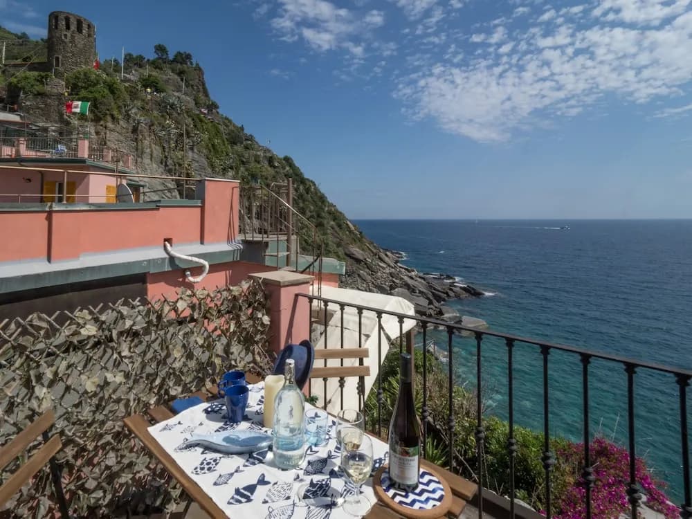 Refilea Sea View Tower Villa