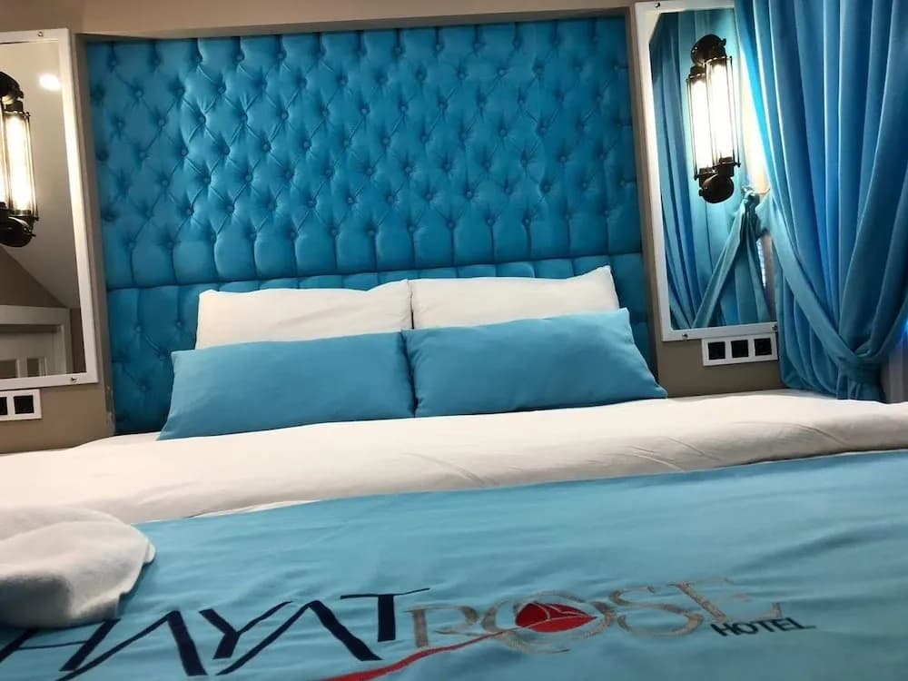 Hayat Rose Hotel