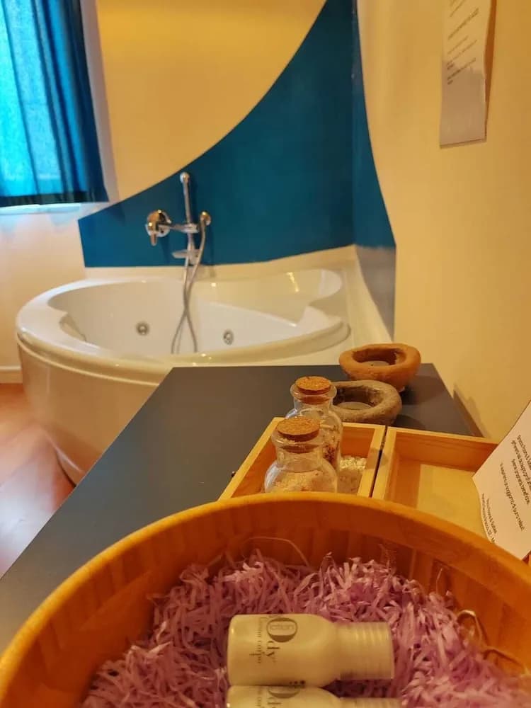 Bracco Rooms and Suites