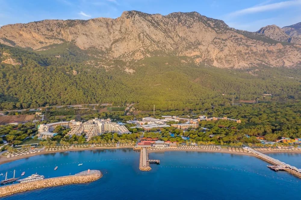 Rixos Sungate - The Land of Legend Erişimi