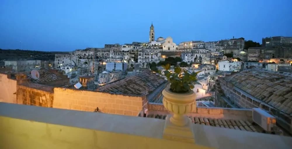 Antica Dimora Storica la finestra sul Campanile