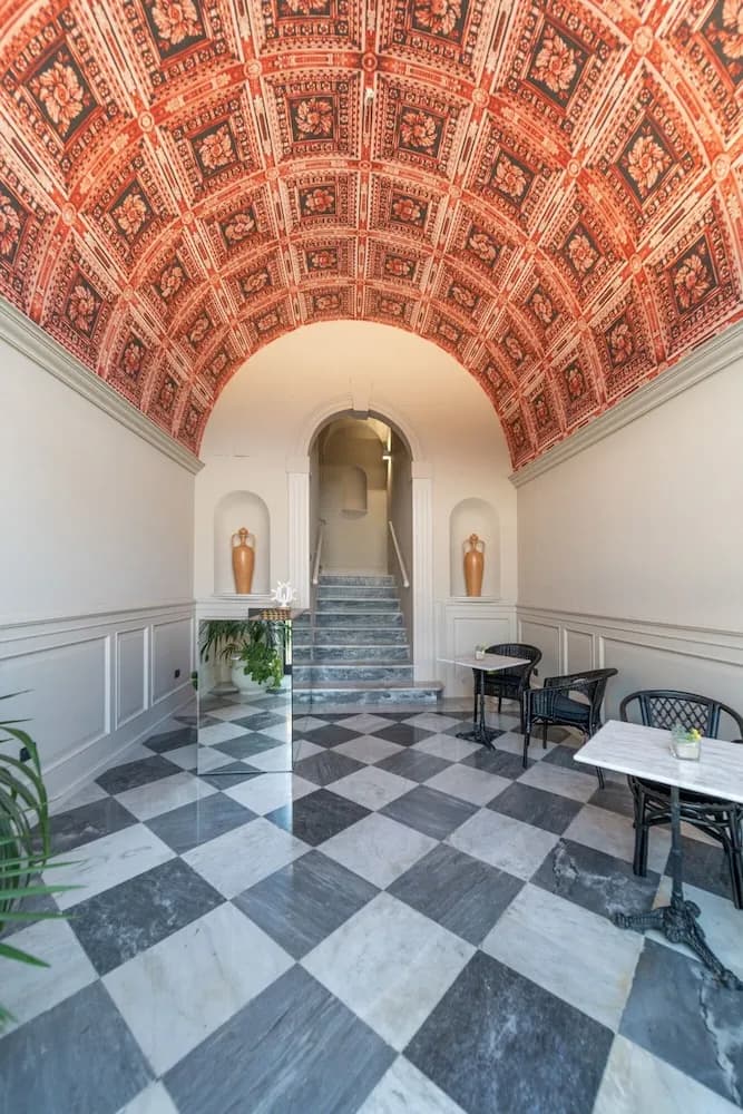Palazzo Vergine I Due Mari