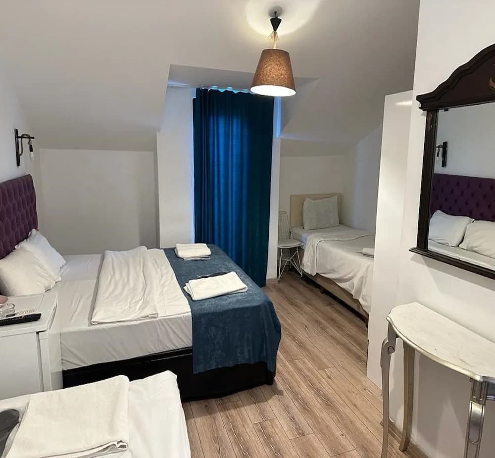 Taksim Soushian Hotel