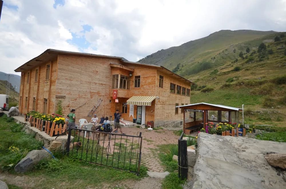 Kackar Pension