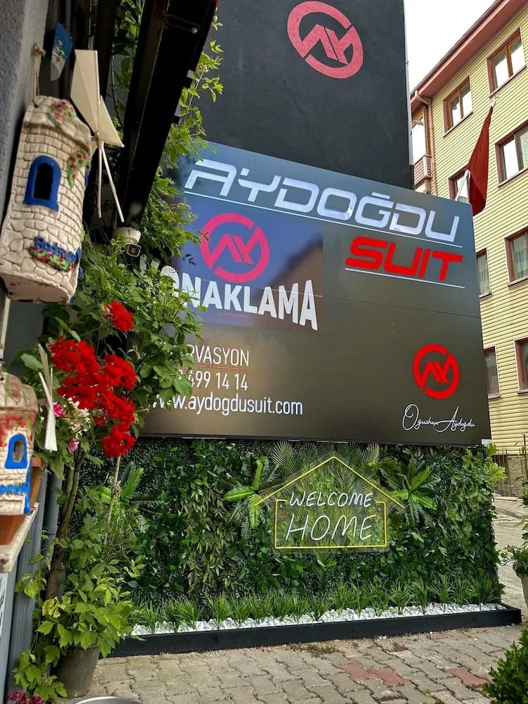 Aydoğdu Suit