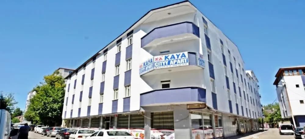Kaya City Apart