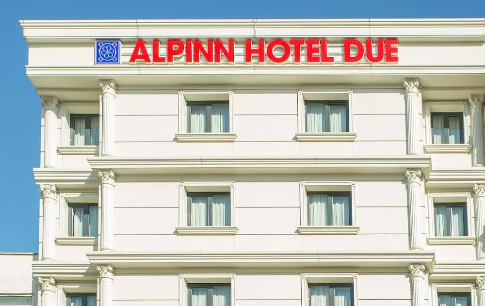 Alpinn Hotel Due