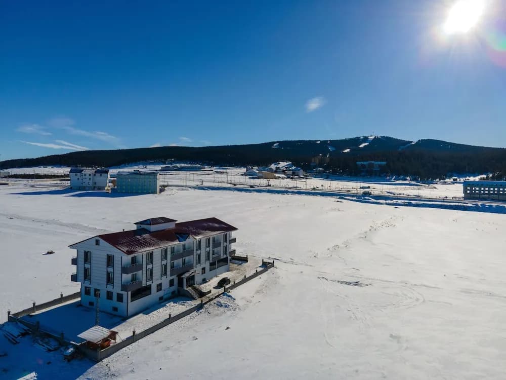Karakurt Otel