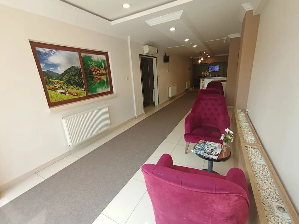 LAROK HOTEL