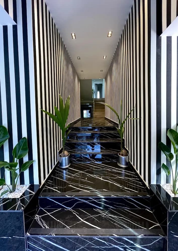 Wolf Suites