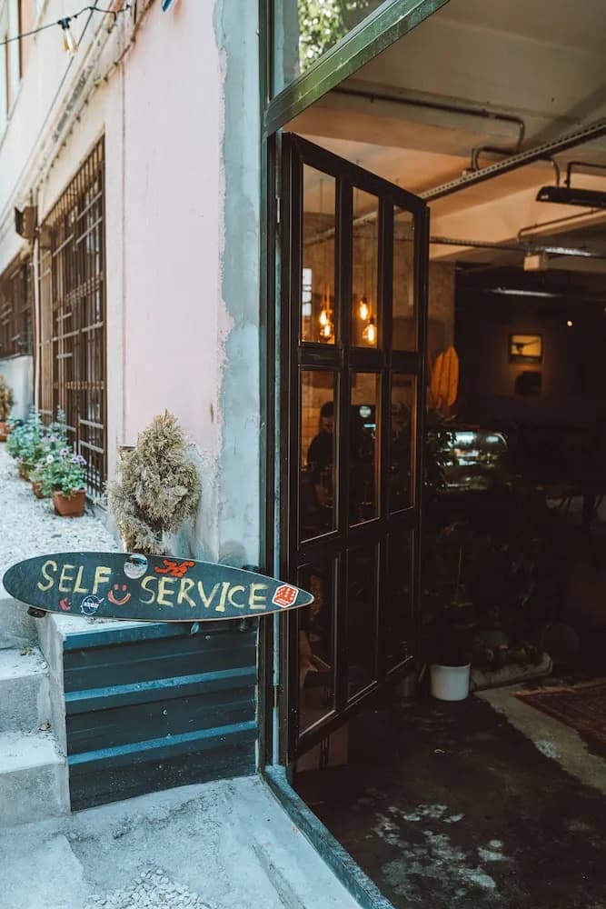 Koza Hostel Coffee & Chill