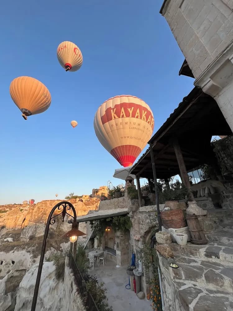 Potamia Cave Suites