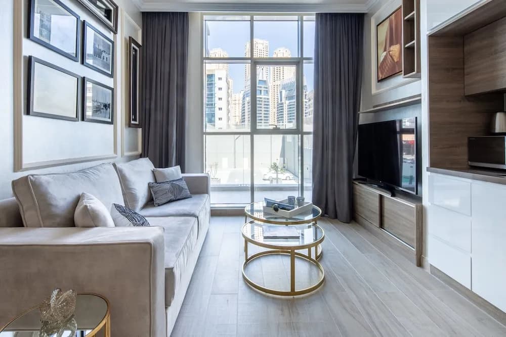 Modern Arabian Themed 1BR Apartment in Dubai Marina